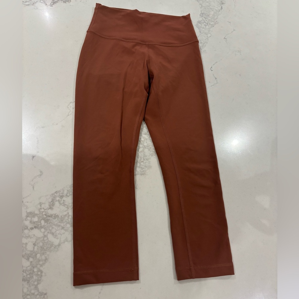 Lululemon Athletica High-Waisted  Cropped 21” Leggings